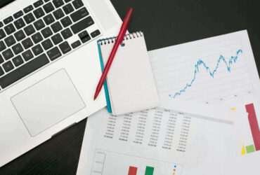 Image illustrant easy steps to finding new online customers dans la catégorie Analytics